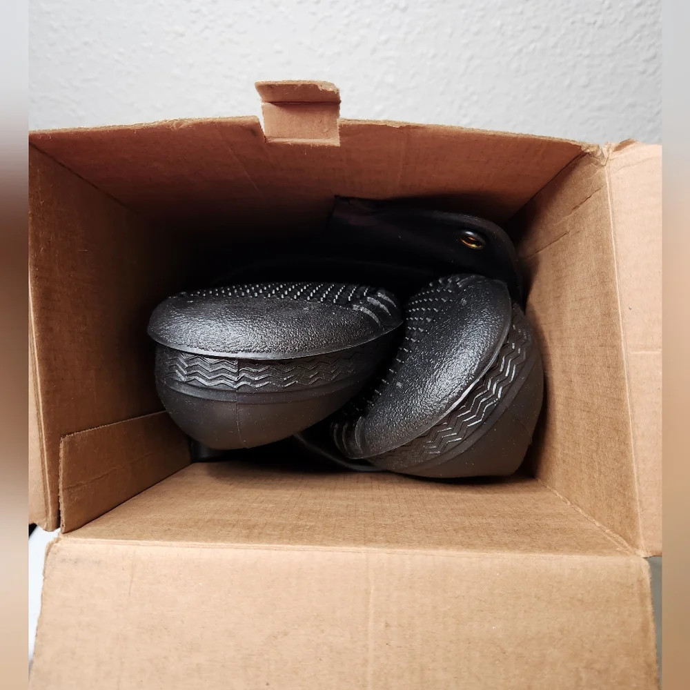 Onguard Industries Overboots Black Size Large NIB
